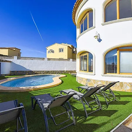 Garrofer - Plusholidays Villa *