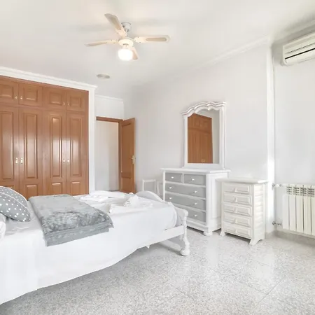 Garrofer Villa *
