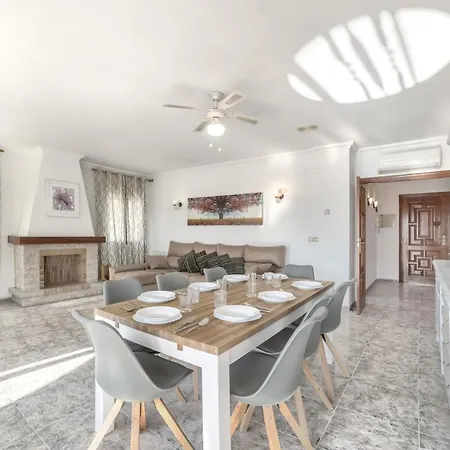 Garrofer - Plusholidays